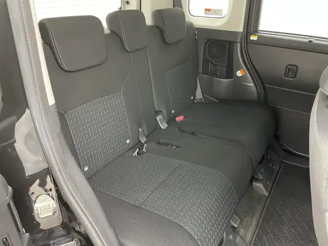 トヨタ ルーミー カスタムG－T 岡山県 2023(令5)年 1.8万km ブラックマイカメタリック 純正ナビ（NSZT-W68T）/【Bluetooth/フルセグTV/CD/DVD】/バックカメラ/両側電動スライドドア/追従型クルーズコントロール/コーナーセンサー（前/後）/衝突軽減ブレーキ/ビルトインＥＴＣ/ドライブレコーダー（前）/純正１５インチＡＷ/ＬＥＤヘッドライト/オートライト/フォグランプ/純正フロアマット/オートブレーキホールド/禁煙車/スマートキー