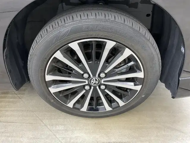 トヨタ ルーミー カスタムG－T 岡山県 2023(令5)年 1.8万km ブラックマイカメタリック 純正ナビ（NSZT-W68T）/【Bluetooth/フルセグTV/CD/DVD】/バックカメラ/両側電動スライドドア/追従型クルーズコントロール/コーナーセンサー（前/後）/衝突軽減ブレーキ/ビルトインＥＴＣ/ドライブレコーダー（前）/純正１５インチＡＷ/ＬＥＤヘッドライト/オートライト/フォグランプ/純正フロアマット/オートブレーキホールド/禁煙車/スマートキー