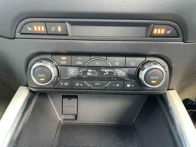 マツダ ＣＸ－５ XD Lパッケージ 富山県 2017(平29)年 6.6万km 赤 BOSEサウンド//純正メーカーナビ／/フルセグＴＶ／/Ｂｌｕｅｔｏｏｔｈ／/ＤＶＤ再生／/バックカメラ／/ビルトインＥＴＣ／/サイドカメラ／/ベージュ革シート／/前席パワーシート//全席シートヒーター／/レーダークルーズコントロール／/ブラインドスポットモニター//パワーバックドア//スマートキー×２//プッシュスタートエンジン//純正エンジンスターター//LEDオートライト//ステアリングスイッチ/