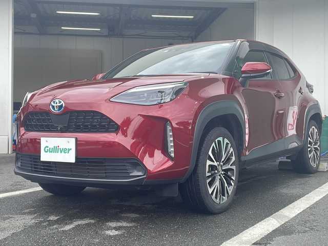 トヨタ ヤリスクロス ハイブリッド Z 京都府 2023(令5)年 5.5万km センシュアルレッドマイカ 純正ディスプレイオーディオ　全方位カメラ　スマートキー　プリクラッシュセーフティ　レーダークルーズコントロール　レーンキープアシスト　ＬＥＤヘッドライト　全方位ドライブレコーダー　クリアランスソナー