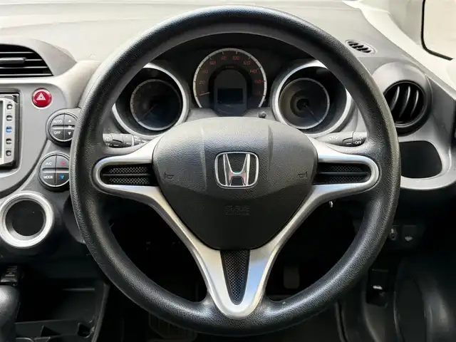 ホンダ フィット L ハイウェイ エディション 滋賀県 2008(平20)年 10.3万km ナイトホークブラックパール 純正HDDナビ/バックカメラ/ETC/ワンセグテレビ（走行中視聴可能）/AM/FM/CD/DVD/SD