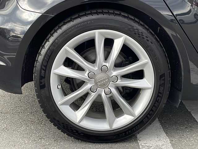 アウディ Ａ３ SB 1．8 TFSIクワトロ 山形県 2014(平26)年 8.4万km ファントムブラックパールエフェクト 禁煙車/ワンオーナー/アウディ ドライブセレクト/横滑り防止装置/アダプティブクルーズコントロール/純正ナビ(CD.DVD.BT.AM.FM)/バックカメラ/フルセグ/パドルシフト/オートライト/ETC/LEDヘッドライト/アイドリングストップ/デュアルエアコン/社外リアミラー/スペアキー×1/純正17インチAW/社外AW付ノーマルタイヤ車載