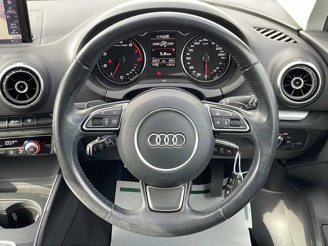 アウディ Ａ３ SB 1．8 TFSIクワトロ 山形県 2014(平26)年 8.4万km ファントムブラックパールエフェクト 禁煙車/ワンオーナー/アウディ ドライブセレクト/横滑り防止装置/アダプティブクルーズコントロール/純正ナビ(CD.DVD.BT.AM.FM)/バックカメラ/フルセグ/パドルシフト/オートライト/ETC/LEDヘッドライト/アイドリングストップ/デュアルエアコン/社外リアミラー/スペアキー×1/純正17インチAW/社外AW付ノーマルタイヤ車載