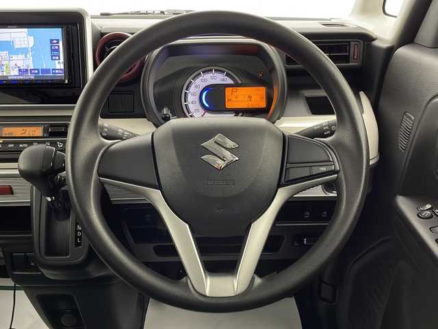 スズキ スペーシア HYBRID X 宮崎県 2018(平30)年 6.6万km ピュアホワイトP 禁煙車/衝突被害軽減ブレーキ/社外ナビTV/（ケンウッド/MDV-D404BT/CD/DVD/Bluetooth/ワンセグTV)/社外バックカメラ/社外ETC/純正セキュリティアラーム/両側電動スライドドア/エネチャージ/運転席シートヒーター/リアプライバシーガラス/ドアバイザー/リアサーキュレーター/電動格納ミラー/オートエアコン/スマートキー/プッシュエンジンスタート/新車時保証書/取扱い説明書