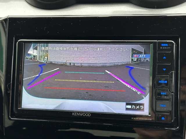 スズキ スイフト HYBRID MG 大阪府 2022(令4)年 2.8万km ピュアホワイトP ナビ　/Ｂｌｕｅｔｏｏｔｈ　/バックカメラ　/レーダークルーズコントロール　/ＥＴＣ　/アイドリングストップ　/シートヒーター　/ブライドスポットモニター　/フロアーマット　/サイドバイザー　/スマートキー