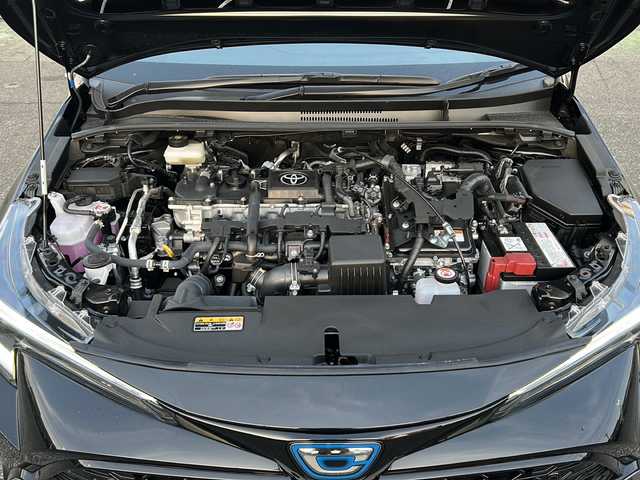 トヨタ カローラ スポーツ ハイブリッドG Z 愛知県 2025(令7)年 0.4万km アティチュードブラックマイカ /禁煙車/ワンオーナー//純正ナビ/フルセグTV//バックカメラ//ビルトインETC2.0//セーフティセンス//プリクラッシュセーフティ//LDA/RSA/RCTA//オートハイビーム//レーダークルーズコントロール//ブラインドスポットモニター//パーキングサボートブレーキ//ステアリングスイッチ//LEDオートライト//フォグランプ//ハーフレザーシート//前席シートヒーター//電子パーキング//ブレーキホールド//ドライブモード/EVモード//スマートキー//プッシュスタート//純正１９インチアルミ//電動格納ミラーウインカー//ドアバイザー/フロアマット//新車保証書/取扱説明書//スペアキー