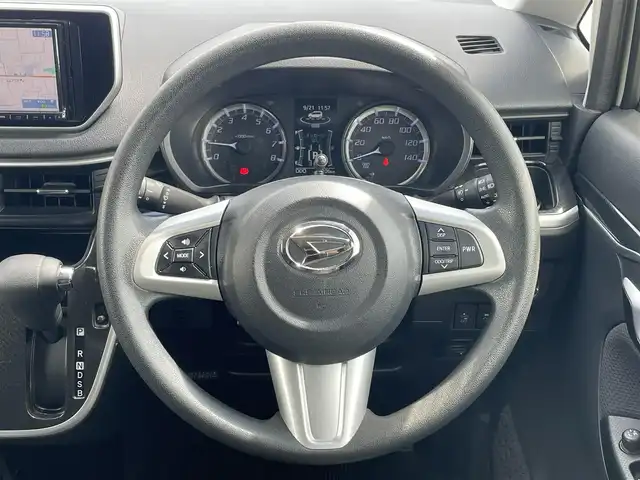 ダイハツ ムーヴ カスタム X ハイパー SAⅡ 滋賀県 2017(平29)年 6.2万km パールホワイトⅢ 社外ナビ/・Bluetooth/ワンセグ/・CD/DVD/バックカメラ/ステアリングリモコン/ETC/LEDオートライト/フォグライト/オートリトラミラー/シートリフター/スマートアシスト/・衝突被害軽減ブレーキ/・誤発進抑制機能（後方）/・車線逸脱警報/・先行車発進お知らせ機能/プッシュスタート/スマートキー