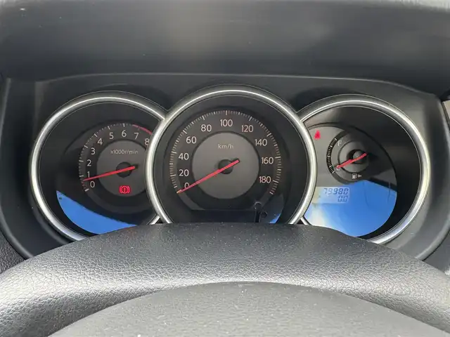 日産 ティーダ 15M+ナビプレミアムネクスト 三重県 2007(平19)年 8万km ウォームシルバー ♪ワンオーナー /インテリキー /スペアキー/純正ナビ/ドライブレコーダー/フォグライト/オートライト/電格ミラー/革巻ステアリング/ヘッドライトレベライザー/プライバシーガラス/フロアマット　/ドアバイザー