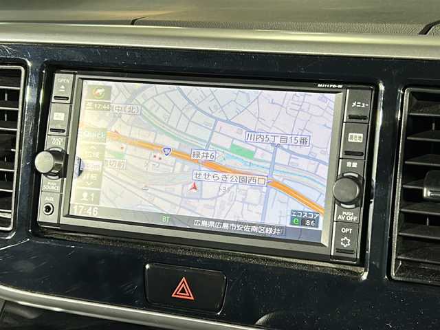 日産 デイズ ルークス ボレロ 広島県 2018(平30)年 2.3万km モカブラウンP 禁煙/エマージェンシーブレーキ/片側パワースライドドア/純正ナビ/・ワンセグ/CD/SD/BT/AUX）/アラウンドビューモニター/革巻きステアリング/ステアリングスイッチ（非連動）/シートヒーター/ハーフレザーシート/ヘッドライトレベライザー/純正ドライブレコーダー/純正ドアバイザー/純正14インチアルミホイール/W+サイドエアバック