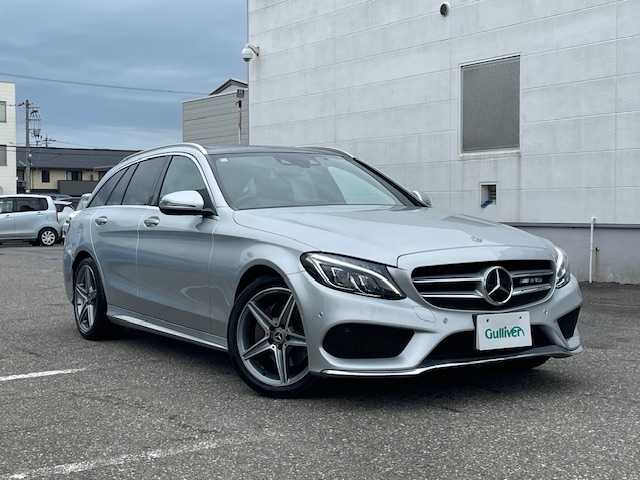 メルセデス・ベンツ Ｃ２２０ｄ ワゴン ローレウスエディション 福井県 2017(平29)年 6.1万km イリジウムシルバー 純正HDDナビゲーション/（CD/DVD/BT）/フルセグテレビ/バックカメラ/プリクラッシュセーフティ/レーンキープアシスト/サンルーフ/黒革シート/パワーシート/シートヒーター/レーダークルーズコントロール/LIM/ブルメスターサラウンドシステム/ターボ/LEDヘッドライト/ブラインドスポットモニター/電動リアゲート/クリアランスソナー/ETC2.0/純正18インチアルミホイール/パドルシフト/ルールレール/オートライト/ステアリングリモコン/プッシュスタート/スマートキー/保証書/取扱説明書