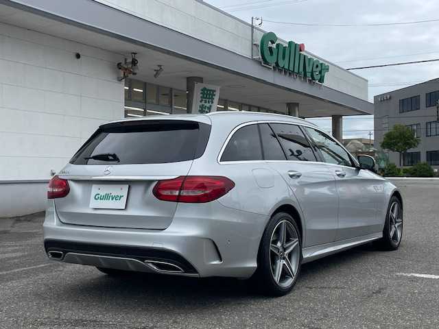 メルセデス・ベンツ Ｃ２２０ｄ ワゴン ローレウスエディション 福井県 2017(平29)年 6.1万km イリジウムシルバー 純正HDDナビゲーション/（CD/DVD/BT）/フルセグテレビ/バックカメラ/プリクラッシュセーフティ/レーンキープアシスト/サンルーフ/黒革シート/パワーシート/シートヒーター/レーダークルーズコントロール/LIM/ブルメスターサラウンドシステム/ターボ/LEDヘッドライト/ブラインドスポットモニター/電動リアゲート/クリアランスソナー/ETC2.0/純正18インチアルミホイール/パドルシフト/ルールレール/オートライト/ステアリングリモコン/プッシュスタート/スマートキー/保証書/取扱説明書
