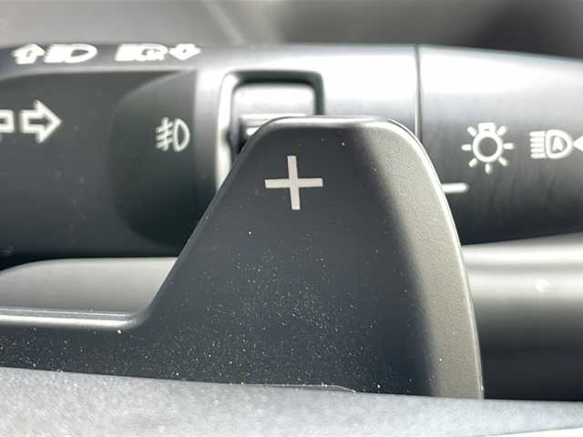 日産 セレナ ハイウェイスター V Vセレクション 岐阜県 2024(令6)年 1.5万km プリズムホワイト 禁煙車/プロパイロット/社外ナビ/AM/FM/CD/DVD/SD/USB/HDMI/フルセグTV/10，1型フリップダウンモニター/デジタルインナーミラー/アラウンドビュー/インテリジェントクルーズ/ビルトインETC/両側パワースライドドア/3列シート/パドルシフト/カーテンエアバッグ/電子パーキング/アイドリングストップ/純正フロアマット/純正アルミホイール/オートエアコン/パワーウィンドウ/オートライト/オートハイビーム/スマートキー/スペアキー