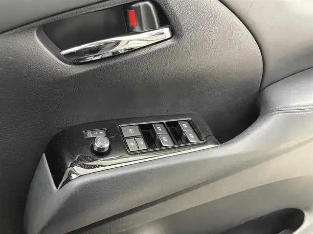 トヨタ アルファード S 宮城県 2020(令2)年 7.3万km ホワイトパールクリスタルシャイン 純正ＤＡナビ　/純正12型フリップダウンモニター　/フルセグＴＶ　/ＣＤ／ＤＶＤプレーヤー　/バックモニター/Bluetoothオーディオ/スマートフォン連携/両側パワースライドドア　/アダプティブクルーズコントロール/プリクラッシュセーフティシステム　/レーントレーシングアシスト　/オートマチックハイビーム　/前後クリアランスソナー/ロードサインアシスト　/ビルトインETC/スマートキー/プッシュスタート/後席オートエアコン/バックドアイージークローザー/LEDヘッドランプ/フォグランプ/純正18インチAW/禁煙車