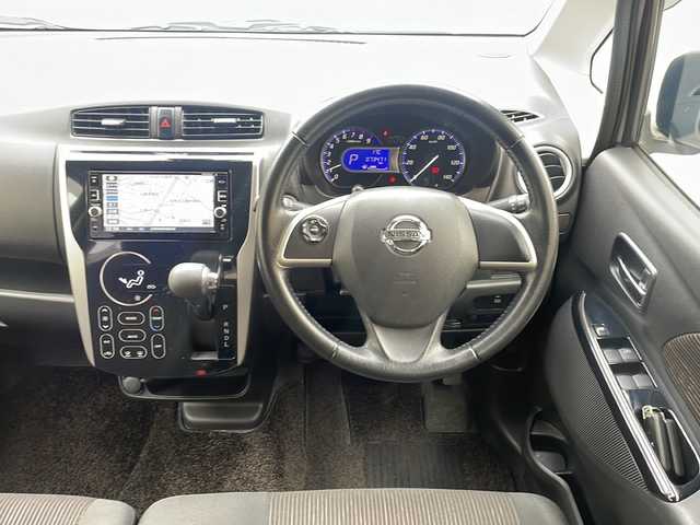 日産 デイズ ハイウェイスターG ターボ 広島県 2016(平28)年 7.4万km ホワイトパール /登録時走行距離/　　　　　　　73471キロ/純正ナビ/アラウンドビューモニター/地デジ/スペアキー×１/ETC/新車時整備手帳/　　【保証書】/取扱説明書/