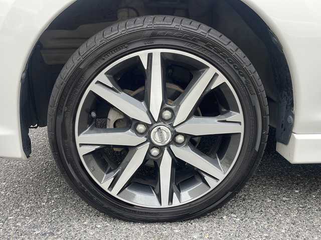 日産 デイズ ハイウェイスターG ターボ 広島県 2016(平28)年 7.4万km ホワイトパール /登録時走行距離/　　　　　　　73471キロ/純正ナビ/アラウンドビューモニター/地デジ/スペアキー×１/ETC/新車時整備手帳/　　【保証書】/取扱説明書/