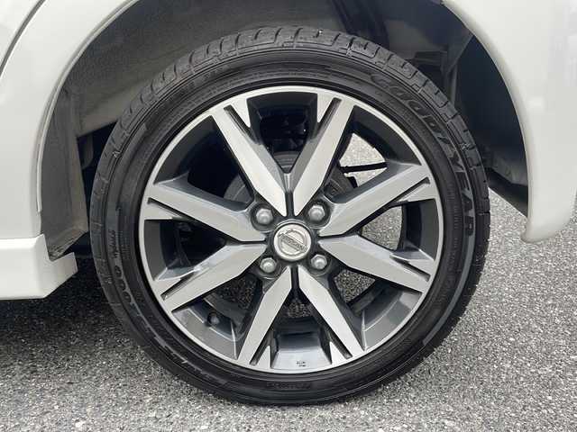 日産 デイズ ハイウェイスターG ターボ 広島県 2016(平28)年 7.4万km ホワイトパール /登録時走行距離/　　　　　　　73471キロ/純正ナビ/アラウンドビューモニター/地デジ/スペアキー×１/ETC/新車時整備手帳/　　【保証書】/取扱説明書/