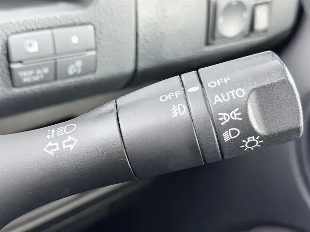 日産 セレナ ハイウェイS G Sハイブリッド 大阪府 2012(平24)年 4.9万km スーパーブラック 純正ナビTV バックカメラ フリップダウンモニター 両側パワースライドドア クルーズコントロール スマートキー プッシュスタート アイドリングストップ オートライト クリアランスソナー ETC