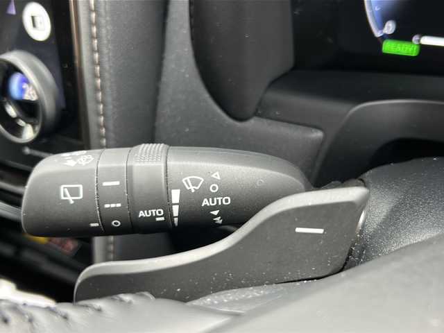 トヨタ ヴェルファイア ハイブリット Z プレミア 鳥取県 2025(令7)年 0.7万km ブラック 法人ワンオーナー/スマートキーx2個/パノラマルーフ/ブラックレザーシート/デジタルインナーミラー（ドラレコ）/メーカー14インチナビゲーション/フルセグ・HDMI/Bluetooth/フリップダウンモニター/セカンドオットマン/フロント・セカンドエアーシート/フロント・セカンドパワーシート/ウッドコンビハンドル（ヒーター）/ヘッドアップディスプレイ/パドルシフト/置くだけ充電/AC100V電源/電動サンシェード/両側パワースライド/パワーテールゲート/全方位カメラ/パーキングアシスト/インテリジェントソナー/プリクラッシュセーフティ/ブラインドスポットモニタリング/アダクティブクルーズ/オートハイビーム/LEDヘッドライト/クロムメッキ１９AW/ビルトインETC/保証書・スペアキー