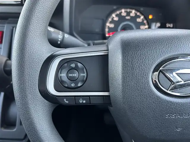 ダイハツ タフト X 愛媛県 2022(令4)年 1.2万km サンドベージュメタリック コーナーセンサー/前方ドラレコ/LEDオートライト/オートハイビーム/サンルーフ/スマートキー/Bluetooth/CD/DVD/USB/バックカメラ/フルセグTV/パーキングアシスト