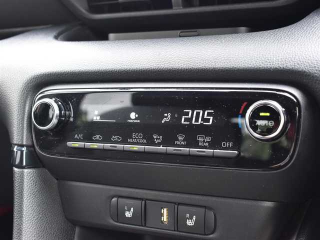 トヨタ ヤリス Z 福岡県 2020(令2)年 4.4万km センシュアルレッドマイカ GRパーツ/・フロントスポイラー/サイドスポイラー/リアアンダースポイラー/RS-R車高調/アドバンレーシング17インチアルミホイール/フジツボマフラー/D席レカロシート【RS-G】/BLITZタワーバー/純正ナビ/フルセグTV/パノラミックビューモニター/ETC/CD/DVDデッキ/プリクラッシュセーフティ/レーンディパーチャーアラート/オートマチックハイビーム/レーダークルーズコントロール/ブラインドスポットモニター/純正LEDヘッドライト/純正バイカラーLEDフォグランプ（黄色/白）/保証書・取説・スペアキー