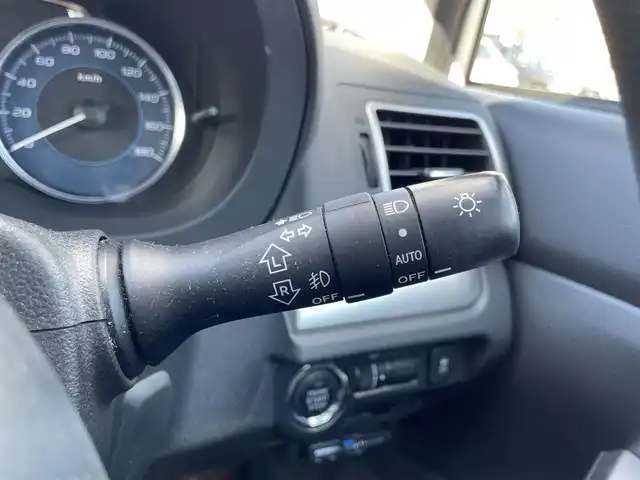 スバル インプレッサ スポーツ 2．0i アイサイト 青森県 2015(平27)年 10.9万km クリスタルホワイトP ワンオーナー/4WD/社外SDナビ/AM/FM/フルセグTV/BT/バックカメラ/クルコン（追従有）/アイサイト/衝突被害軽減ブレーキ/パドルシフト/MTモード付フロアAT/純正フロアマット/ドアバイザー/ETC/HIDヘッドライト/フォグランプ/積込スタッドレスタイヤ純正AW16インチ/保証書/取扱説明書