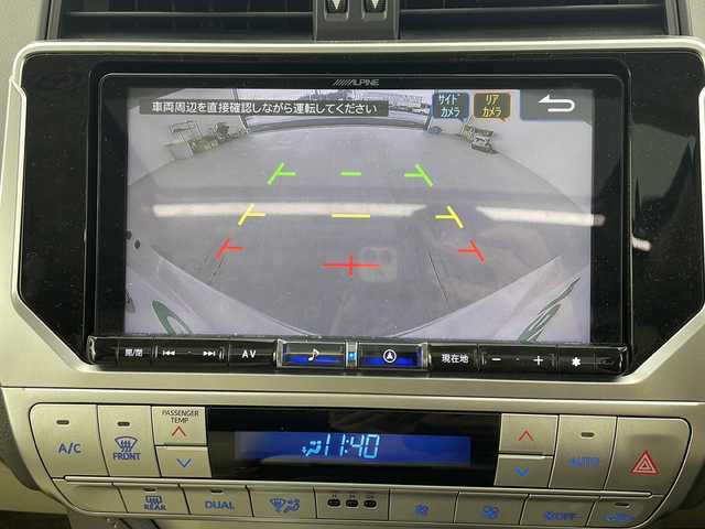 トヨタ ランドクルーザー プラド TX Lパッケージ マットブラED 愛知県 2023(令5)年 3.5万km ホワイトパールクリスタルシャイン /禁煙//ワンオーナー//4WD//社外9インチメモリナビ//AM/FM/HDMI/BT/フルセグTV//バックカメラ//ビルトインETC//サンルーフ//特別仕様専用18インチAW//PCS/LDA/RSA/ACC/AHB//パーキングサポートブレーキ//先行車発進お知らせ//クリアランスソナー//ベージュ革シート//前席パワーシート//前席シートヒーター/エアシート//D席ランバーサポート//ウッドコンビステアリング//ステアリングリモコン//オートLEDライト//フォグランプ//ヘッドランプクリーナー//オートリトラクタブルウィンカーミラー//トランスファースイッチ//MT付きAT//ウインドシールドデアイサー//トランスファースイッチ//2ndスタートスイッチ//スペアタイヤ//プッシュスタート//スマートキー//スペアキー//ルーフレール//ステップ//純正フロアマット//純正ドアバイザー//保証書//取扱説明書//ナビ取扱説明書//R5/7年ディーラー記録簿