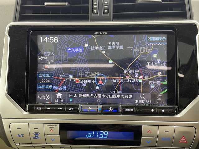 トヨタ ランドクルーザー プラド TX Lパッケージ マットブラED 愛知県 2023(令5)年 3.5万km ホワイトパールクリスタルシャイン /禁煙//ワンオーナー//4WD//社外9インチメモリナビ//AM/FM/HDMI/BT/フルセグTV//バックカメラ//ビルトインETC//サンルーフ//特別仕様専用18インチAW//PCS/LDA/RSA/ACC/AHB//パーキングサポートブレーキ//先行車発進お知らせ//クリアランスソナー//ベージュ革シート//前席パワーシート//前席シートヒーター/エアシート//D席ランバーサポート//ウッドコンビステアリング//ステアリングリモコン//オートLEDライト//フォグランプ//ヘッドランプクリーナー//オートリトラクタブルウィンカーミラー//トランスファースイッチ//MT付きAT//ウインドシールドデアイサー//トランスファースイッチ//2ndスタートスイッチ//スペアタイヤ//プッシュスタート//スマートキー//スペアキー//ルーフレール//ステップ//純正フロアマット//純正ドアバイザー//保証書//取扱説明書//ナビ取扱説明書//R5/7年ディーラー記録簿