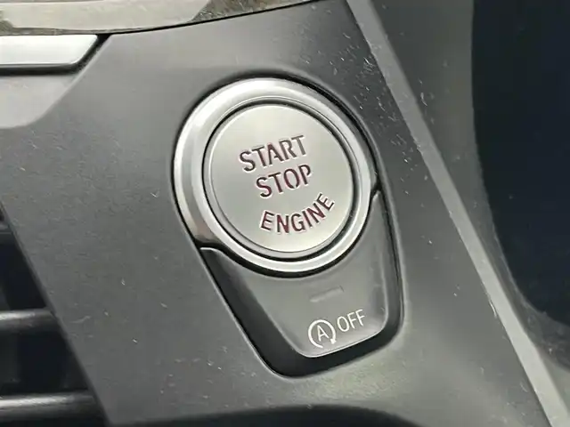 ＢＭＷ Ｘ３ xDrive20d Mスポーツ 岡山県 2020(令2)年 1.9万km ヘレスブラックM 登録時走行距離18125km/サンルーフ/置くだけ充電/harmankardonサウンド/純正HDDナビ/(AM/FM/TV/BT)/衝突被害軽減システム/全方位カメラ/ビルトインETC/クルーズコントロール/パーキングアシスト/MTモード付AT/パワーシート/シートメモリ/ドライブレコーダー/HUD/WAC/純正20インチアルミホイール