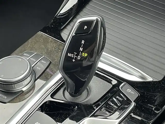 ＢＭＷ Ｘ３ xDrive20d Mスポーツ 岡山県 2020(令2)年 1.9万km ヘレスブラックM 登録時走行距離18125km/サンルーフ/置くだけ充電/harmankardonサウンド/純正HDDナビ/(AM/FM/TV/BT)/衝突被害軽減システム/全方位カメラ/ビルトインETC/クルーズコントロール/パーキングアシスト/MTモード付AT/パワーシート/シートメモリ/ドライブレコーダー/HUD/WAC/純正20インチアルミホイール