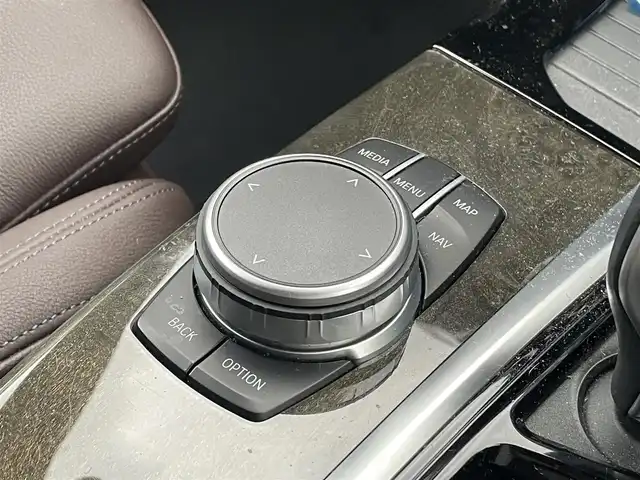 ＢＭＷ Ｘ３ xDrive20d Mスポーツ 岡山県 2020(令2)年 1.9万km ヘレスブラックM 登録時走行距離18125km/サンルーフ/置くだけ充電/harmankardonサウンド/純正HDDナビ/(AM/FM/TV/BT)/衝突被害軽減システム/全方位カメラ/ビルトインETC/クルーズコントロール/パーキングアシスト/MTモード付AT/パワーシート/シートメモリ/ドライブレコーダー/HUD/WAC/純正20インチアルミホイール