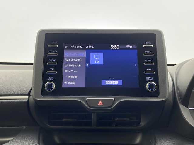 トヨタ ヤリス X 栃木県 2021(令3)年 5.6万km スーパーホワイトⅡ 純正ディスプレイオーディオ/・フルセグＴＶ　　ＢＴ　Ｍｉｒａｃａｓｔ　ＡＭ　ＦＭ　/全方位カメラ　/前後ドライブレコーダー/ステアリングスイッチ　/オートライト　/スペアキー　/ＥＴＣ　/プッシュスタート/オートハイビーム/衝突被害軽減ブレーキ