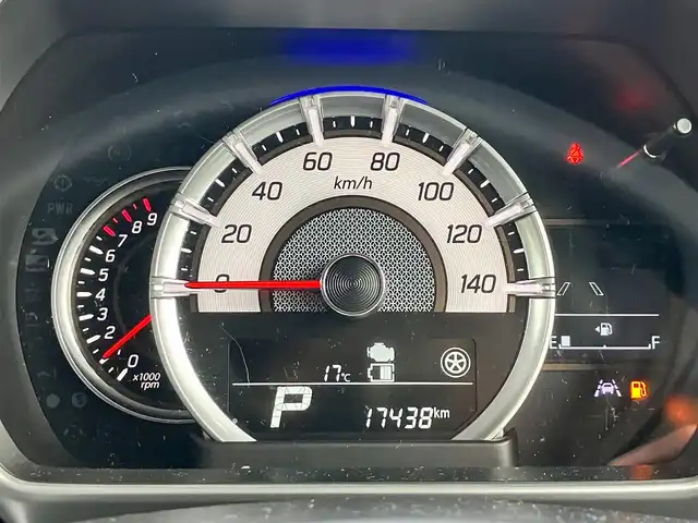 スズキ スペーシア カスタム HYBRID XS ターボ 静岡県 2023(令5)年 1.8万km ピュアホワイトP 純正９インチナビ(CD/DVD/BT/フルセグ)/全方位カメラ/ドライブレコーダー/ETC/パドルシフト/ターボ/レーダークルーズコントロール/スマートキー/スペアキー１本/USB入力端子/純正フロアマット/純正アルミホイール/両側パワースライドドア/ハーフレザーシート/D席シートヒーター/コーナーセンサー/レーンキープアシスト/盗難防止装置/オートライト/オートマチックハイビーム/LEDヘッドライト/W+サイドエアバッグ/衝突軽減システム/ヘッドアップディスプレイ/エンジンスタートボタン/パワーステアリング/パワーウィンドウ/アイドリングストップ/オートエアコン/ベンチシート/ABS