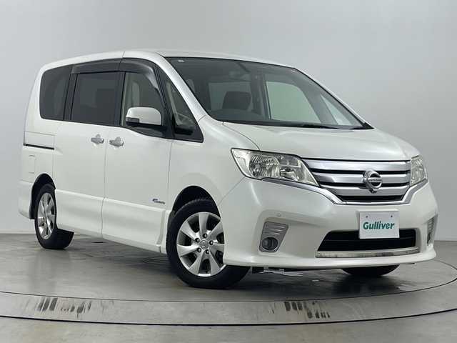 日産 セレナ ハイウェイスター Sハイブリッド 埼玉県 2013(平25)年 8万km ブリリアントホワイトパール 純正フリップダウンモニター/純正ナビ/(CD/DVD/AM/FM)/地デジフルセグ/全方位カメラ/ETC/前方ドライブレコーダー/クルーズコントロール/アイドリングストップ/ECOモード/ロールサンシェード/プッシュスタート/ステアリングリモコン/ウィンカーミラー/フロントフォグランプ/純正フロアマット/純正ドアバイザー/純正16インチアルミホイール