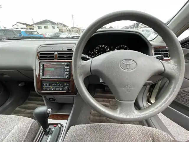 トヨタ コロナ プレミオ E－LTD ナビパッケージ 愛知県 2001(平13)年 6.6万km シャンパンM 純正DVDナビ/　・TV/　・CD/　・AM/FM/　・カセット/純正フロアマット/社外14インチAW/ハロゲンヘッドライト/リモコンキー/取扱説明書/保証書