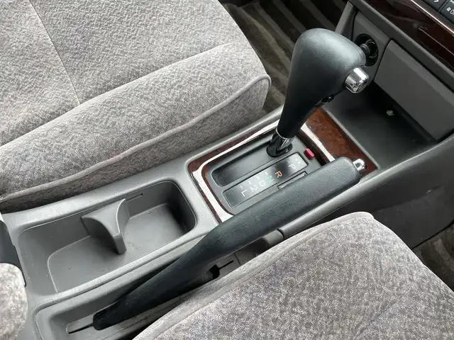 トヨタ コロナ プレミオ E－LTD ナビパッケージ 愛知県 2001(平13)年 6.6万km シャンパンM 純正DVDナビ/　・TV/　・CD/　・AM/FM/　・カセット/純正フロアマット/社外14インチAW/ハロゲンヘッドライト/リモコンキー/取扱説明書/保証書