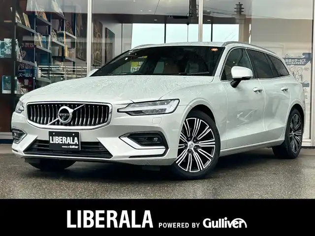 ボルボ Ｖ６０ T5 インスクリプション 富山県 2020(令2)年 4.8万km 白 純正HDDナビ/フルセグTV/Bluetooth接続/AM/FMラジオ/App-conect/CD再生/harman/kardonサウンド/バックカメラ/360°カメラ/前後ドラレコ/アイドリングストップ/ETC/D/N席パワーシート/D/N席シートヒーター/D/N席シートクーラー/ダッシュボード冷却/パワーバックドア/フットオープナー/WAC/AAC/HUD/BLIS/レーンキープアシスト/衝突軽減/パークアシスト