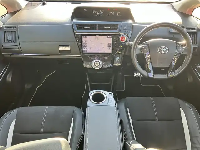 トヨタ プリウス α S ツーリングセレクション G’s 静岡県 2016(平28)年 2.2万km スーパーレッドⅤ 登録時21336km/車検R9年11月/ALPINE製9インチナビ/（CD/DVD/BT/フルセグ）/ALPINE製9インチ後席フリップダウンモニター/バックカメラ/BLITZ車高調 DAMPER_ZZ-R/FUJITSUBOマフラー/G’sフロアマット/G’sハーフレザーシート/G’sアルミホイール/横滑り防止装置/LEDオートヘッドライト/W+サイドエアバッグ/カーテンエアバッグ/GRsportドアハンドルプロテクター/carrozzeriaサブウ－ファ－(TS-WX70DA)/レーダー探知機（A110）/エンジンスタートボタン/アイドリングストップ/オートエアコン/ETC/ドライブレコーダー