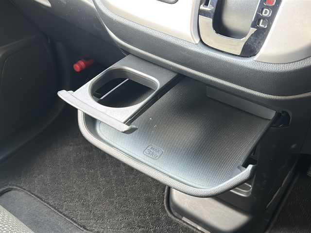 ホンダ Ｎ ＷＧＮ G SSパッケージⅡ 広島県 2019(平31)年 1.9万km プラチナホワイトパール あんしんパッケージ/・シティーブレーキアクティブシステム/・前席用iーサイドエアバッグ＋サイドカーテンエアバッグ/ヒルスタートアシスト機能/アイドリングストップシステム/社外ナビ（AVN138M）/・ワンセグ/CD/バックカメラ/ステアリングスイッチ/シートヒーター/ETC/ドライブレコーダー（DRY-ST1700）/ヘッドライトレベライザー/横滑り防止/スマートキー/プッシュスタート/スペアキー