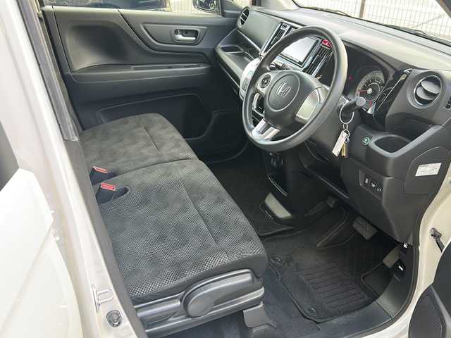 ホンダ Ｎ ＷＧＮ G SSパッケージⅡ 広島県 2019(平31)年 1.9万km プラチナホワイトパール あんしんパッケージ/・シティーブレーキアクティブシステム/・前席用iーサイドエアバッグ＋サイドカーテンエアバッグ/ヒルスタートアシスト機能/アイドリングストップシステム/社外ナビ（AVN138M）/・ワンセグ/CD/バックカメラ/ステアリングスイッチ/シートヒーター/ETC/ドライブレコーダー（DRY-ST1700）/ヘッドライトレベライザー/横滑り防止/スマートキー/プッシュスタート/スペアキー