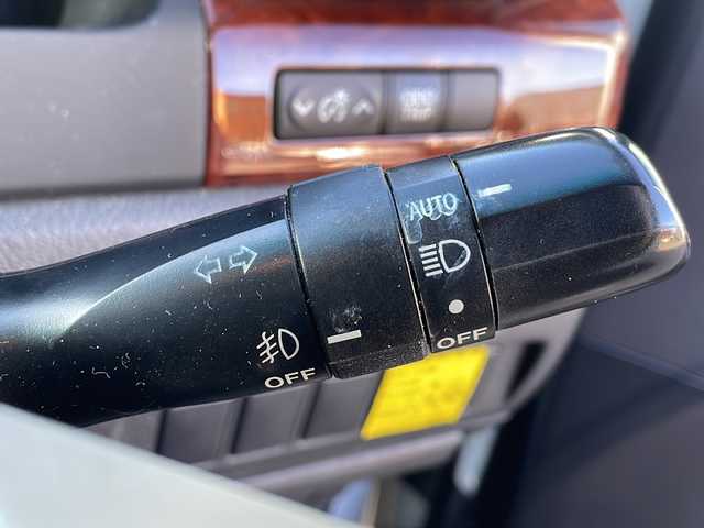 トヨタ ヴェルファイア 2．4Z プラチナセレクションⅡ 静岡県 2011(平23)年 13.4万km ホワイトパールクリスタルシャイン ワンオーナー/両側パワースライド/パワーバックドア/社外HDDナビ・フルセグTV/DVD/CD/MSV/Bluetooth/バックカメラ/純正18インチアルミホイール/HIDヘッドライト/スマートキー2個/プッシュスタート/新車時保証書/取扱説明書