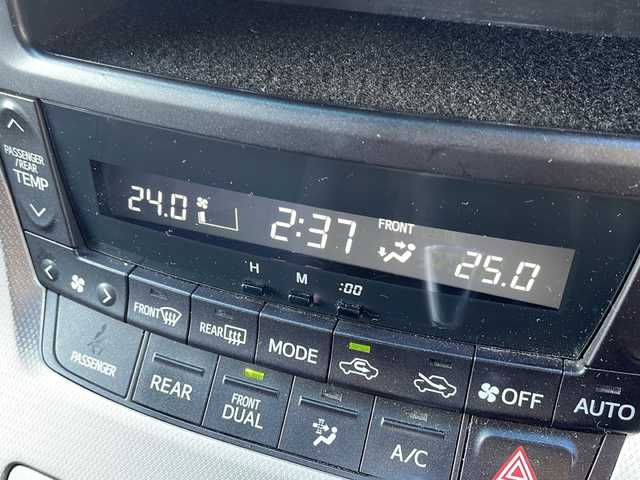 トヨタ ヴェルファイア 2．4Z プラチナセレクションⅡ 静岡県 2011(平23)年 13.4万km ホワイトパールクリスタルシャイン ワンオーナー/両側パワースライド/パワーバックドア/社外HDDナビ・フルセグTV/DVD/CD/MSV/Bluetooth/バックカメラ/純正18インチアルミホイール/HIDヘッドライト/スマートキー2個/プッシュスタート/新車時保証書/取扱説明書