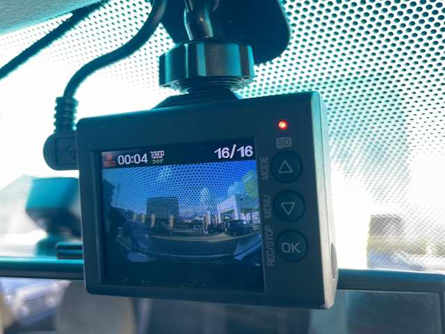 トヨタ ヴェルファイア 2．4Z プラチナセレクションⅡ 静岡県 2011(平23)年 13.4万km ホワイトパールクリスタルシャイン ワンオーナー/両側パワースライド/パワーバックドア/社外HDDナビ・フルセグTV/DVD/CD/MSV/Bluetooth/バックカメラ/純正18インチアルミホイール/HIDヘッドライト/スマートキー2個/プッシュスタート/新車時保証書/取扱説明書