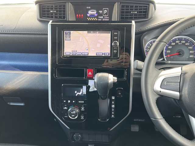 トヨタ タンク カスタムG S 埼玉県 2018(平30)年 3.4万km パールホワイトⅢ 純正ナビ /(AM/FM/TVフルセグ/Bluetooth/SD/CD/DVD)/ドラレコ /ワンオーナー /ETC/バックカメラ　/両側パワースライドドア　/TRDエアロ　/イモビライザー　/アイドリング　/プリクラッシュセーフティー /オートライト　/TRC　/プッシュスタート　/クルコン　/ステアリングスイッチ/LEDライト/サンシェード/ドアバイザー/ISOFIX/ABS/スマートキー/スペアキー1本/パワーステアリング/パワーウィンドウ/保証書/取扱説明書