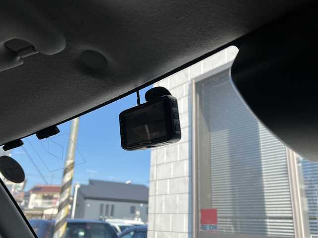 トヨタ タンク カスタムG S 埼玉県 2018(平30)年 3.4万km パールホワイトⅢ 純正ナビ /(AM/FM/TVフルセグ/Bluetooth/SD/CD/DVD)/ドラレコ /ワンオーナー /ETC/バックカメラ　/両側パワースライドドア　/TRDエアロ　/イモビライザー　/アイドリング　/プリクラッシュセーフティー /オートライト　/TRC　/プッシュスタート　/クルコン　/ステアリングスイッチ/LEDライト/サンシェード/ドアバイザー/ISOFIX/ABS/スマートキー/スペアキー1本/パワーステアリング/パワーウィンドウ/保証書/取扱説明書