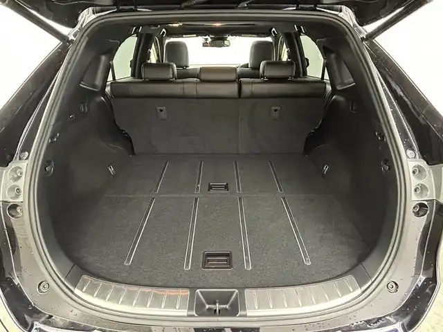 トヨタ ハリアー プレミアム 岡山県 2015(平27)年 6.7万km スパークリングブラックパールクリスタルシャイン サンルーフ/ALPINE9インチナビ（EX900）/・FM/AM/Bluetooth/フルセグ/CD/DVD/バックカメラ/アクセサリーコンセント/ハーフレザーシート/・パワーシート/パワーバックドア/前後ドライブレコーダー/ビルトインETC/LEDヘッドライト/・フォグライト/トヨタセーフティーセンス/・プリクラッシュセーフティ/・レーンディパーチャーアラート/・クルーズコントロール/・オートマチックハイビーム/純正18インチアルミ/純正フロアマット