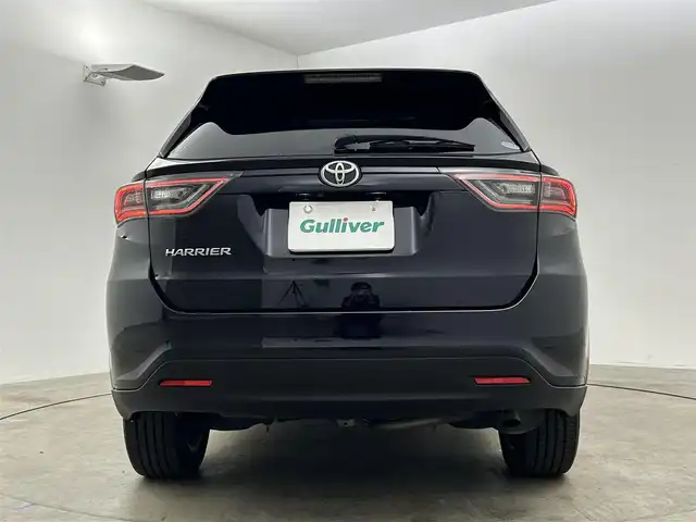 トヨタ ハリアー プレミアム 岡山県 2015(平27)年 6.7万km スパークリングブラックパールクリスタルシャイン サンルーフ/ALPINE9インチナビ（EX900）/・FM/AM/Bluetooth/フルセグ/CD/DVD/バックカメラ/アクセサリーコンセント/ハーフレザーシート/・パワーシート/パワーバックドア/前後ドライブレコーダー/ビルトインETC/LEDヘッドライト/・フォグライト/トヨタセーフティーセンス/・プリクラッシュセーフティ/・レーンディパーチャーアラート/・クルーズコントロール/・オートマチックハイビーム/純正18インチアルミ/純正フロアマット