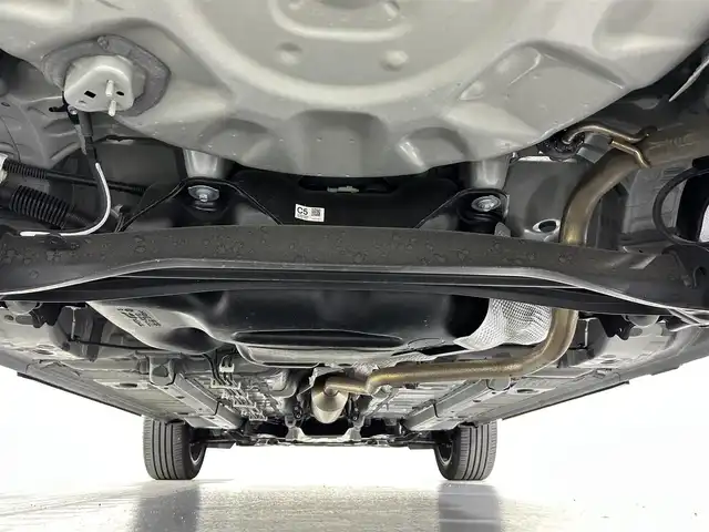 トヨタ ヤリスクロス Z アドベンチャー 佐賀県 2023(令5)年 1.2万km ブラックマイカ/プラチナホワイトパールマイカ 純正8インチディスプレイオーディオ（ナビキット付き）/Bluetooth/全方位カメラ/ビルトインETC/レーダークルーズコントロール/運転席・助手席シートヒーター/運転席パワーシート/ステアリングヒーター/トヨタセーフティーセンス/パーキングサポートブレーキ/プリクラッシュセーフティー/ブラインドスポットモニター/クリアランスソナー/電子パーキングブレーキ/オートブレーキホールド