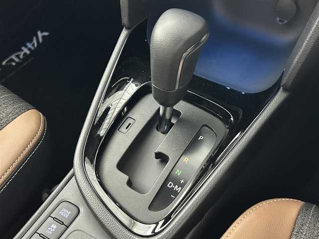 トヨタ ヤリスクロス Z アドベンチャー 佐賀県 2023(令5)年 1.2万km ブラックマイカ/プラチナホワイトパールマイカ 純正8インチディスプレイオーディオ（ナビキット付き）/Bluetooth/全方位カメラ/ビルトインETC/レーダークルーズコントロール/運転席・助手席シートヒーター/運転席パワーシート/ステアリングヒーター/トヨタセーフティーセンス/パーキングサポートブレーキ/プリクラッシュセーフティー/ブラインドスポットモニター/クリアランスソナー/電子パーキングブレーキ/オートブレーキホールド