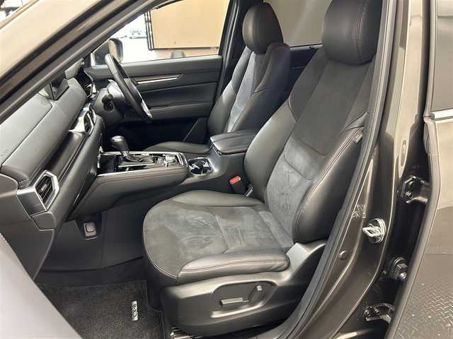 マツダ ＣＸ－８ 25S ブラックトーンED 愛媛県 2021(令3)年 4.4万km チタニウムフラッシュマイカ ワンオーナー/純正SDナビ/(Bluetooth/フルセグ)/全周囲カメラ/レーダークルーズコントロール/衝突被害軽減ブレーキ/前後コーナーセンサー/レーンキープシスト/シートヒーター(運転席/助手席/二列目)/ドライブレコーダー/ワイヤレス充電/パワーシート/シートメモリー/オートホールド/サイドサンシェード/ヘッドアップディスプレイ/ブラインドスポットモニター/ステアリングスイッチ/電動リアゲート/ETC/ドアバイザー/プッシュスタート/スペアキー/取扱説明書/保証書