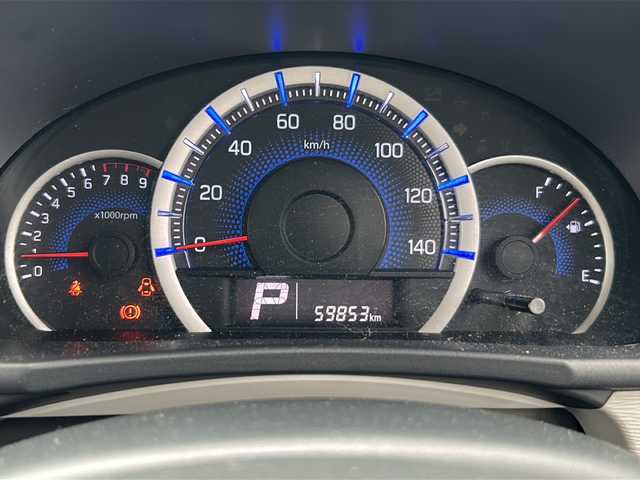 スズキ ワゴンＲ FX 岐阜県 2016(平28)年 6万km シルキーシルバーメタリック 登録時走行距離59853km/社外7型ＳＤナビ　/ワンセグテレビ　/バックカメラ　/ビルトインＥＴＣ　/シートヒーター運転席　/アイドリングストップ　/Ｂｌｕｅ ｔｏｏｔｈ接続/ＣＤ可/ＳＤミュージックサーバー　/衝突被害軽減システム　/リモコンキー/パワーステアリング/パワーウィンドウ/エアコンAAC/ベンチシート/フルフラットシート/社外フロアマット/社外13アルミホイール/ABS/横滑り防止装置/ハロゲンヘッドライト/エアバッグW
